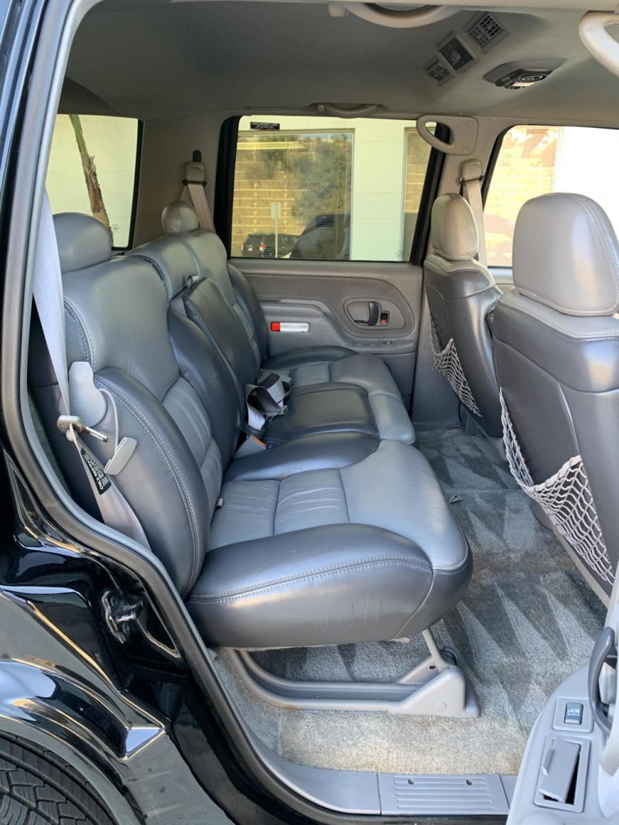 Интерьер Chevrolet Tahoe Limited (GMT840) 2000 года  (фото 98 из 233)